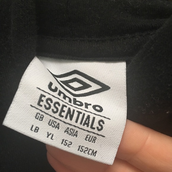 Youth Umbro hoodie - Picture 3 of 4